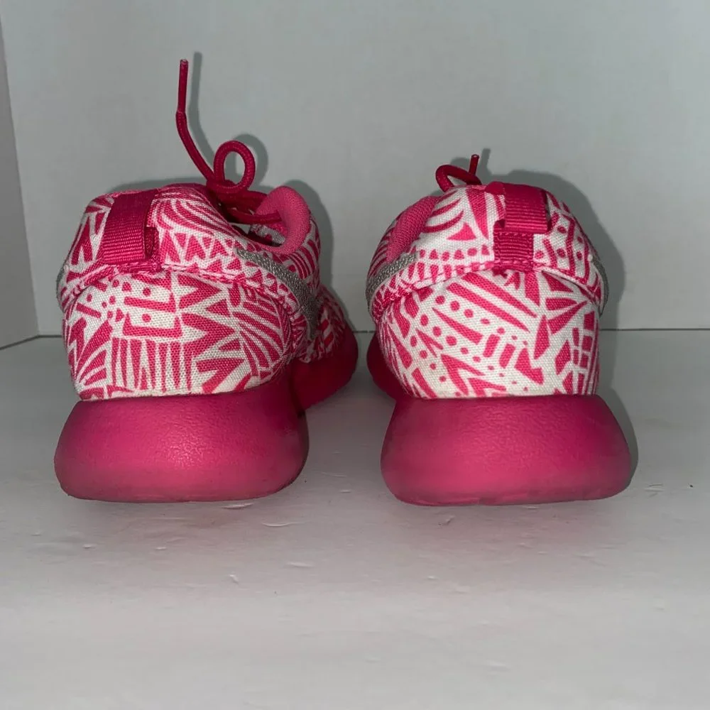 NIKE Roshe Run Shoes‎